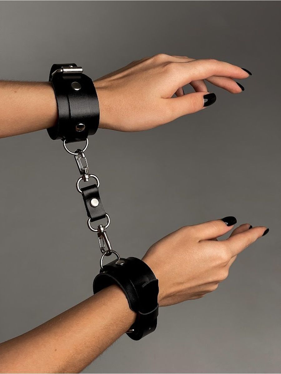 Back Harness with Chain-Link Cuffs