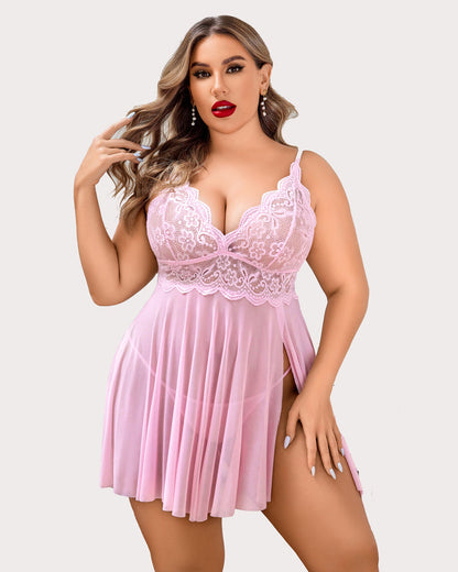 Plus Size Lace Nightgown and Mesh Robe Set with Deep V-Neck