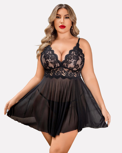 Plus Size Lace Nightgown and Mesh Robe Set with Deep V-Neck